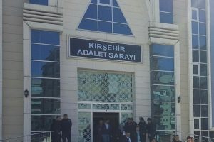 Darbeci askerlere 15'er yıl hapis cezası