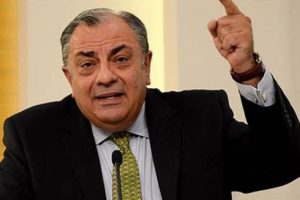 Anastasiadis'e sert tepki: &Ouml;nce sen kes Yunanistan ile bağlarını