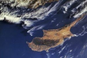 Rum tarafından soğukkanlı olma &ccedil;ağrısı