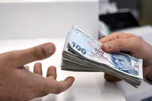 Emeklilere y&uuml;zde 4 ek &ouml;deme sevinci!