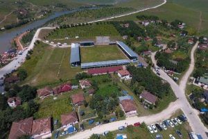T&uuml;rkiye'nin en y&uuml;ksek şelalesine ziyaret&ccedil;i akını
