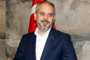 Bakan Kılı&ccedil;'tan milli sporcuya tebrik telefonu