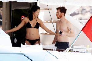 Adriana Lima ve sevgilisi Metin Hara, mavi yolculukta
