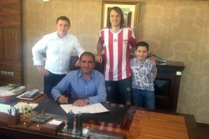 Sivasspor Vitali Djakov'u kadrosuna kattı