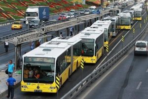 İETT'den 15 Temmuz etkinlikleri i&ccedil;in d&uuml;zenleme