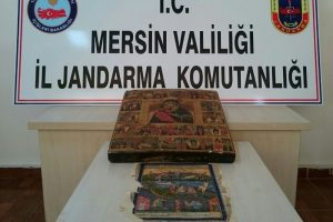 Yağmaladığı tabloları satmaya &ccedil;alışırken yakalandı