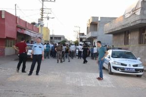 Akrabalar arasında silahlı kavga: 2 &ouml;l&uuml;, 9 yaralı