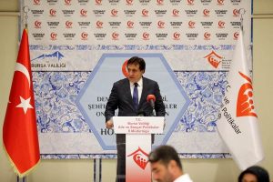 Bursa Valisi K&uuml;&ccedil;&uuml;k, şehit aileleri ve gazileri ağırladı