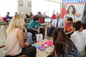 İA&Uuml;, 81 ilde 260 Tercih Merkezi'nde &ouml;ğrencilere rehberlik ediyor