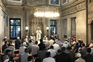 Osmanoğlu ailesi Kur'an-ı Kerim okuttu