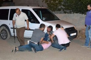 Silahlı kavgadan sonra b&ouml;yle yakalandılar!