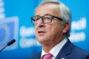 Juncker'den kritik Türkiye mesajı