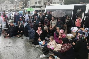 15 Temmuz anması &ouml;ncesi denize giren gen&ccedil; kayboldu