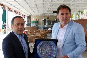 Bursa Mudanya Spor M&uuml;d&uuml;r&uuml; Yılmaz veda etti
