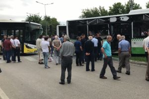 Bursa'da yolcu otob&uuml;sleri &ccedil;arpıştı: 4 yaralı