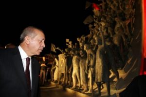 Erdoğan, 15 Temmuz Şehitler Anıtı'nı ziyaret etti
