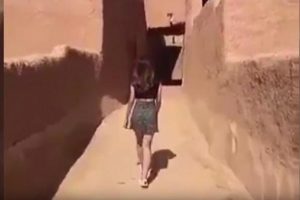 Suudi Arabistan'da mini etekli kadın g&ouml;zaltına alındı