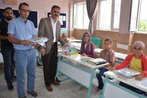 Gemlik Belediye Başkanı'ndan T&Uuml;GVA yaz okuluna ziyaret