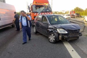 TEM'de trafik kazası: 4 yaralı