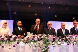 Cumhurbaşkanı Erdoğan nikah şahidi oldu