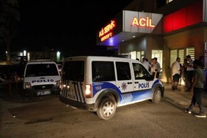 Kadın polis memuru 'şaka kurşunu' kurbanı