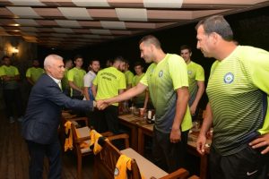 Nil&uuml;fer Belediyespor yeni sezon &ouml;ncesi moral depoladı