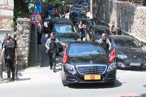 Cumhurbaşkanı Erdoğan cuma namazını Beşiktaş'ta kıldı