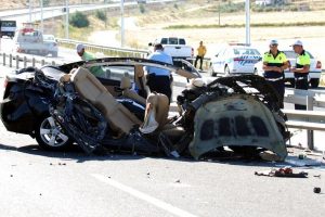 Kayseri'de feci kaza: 4 &ouml;l&uuml;