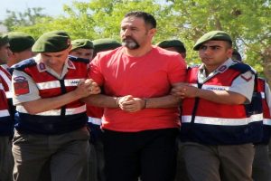 Suikast timi davasında ilk tahliye