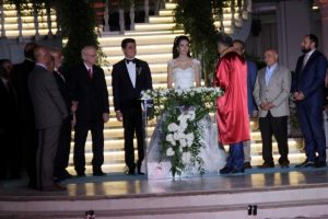 Meclis Başkanı Kahraman nikah şahitliği yaptı