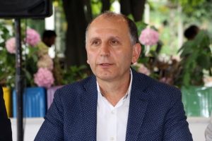 Usta: Bazı şeyler i&ccedil;in sabretmekte zorluk &ccedil;ekiyoruz