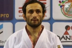 Bekir &Ouml;zl&uuml; judoda altın madalya kazandı