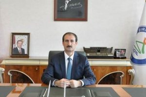 &Uuml;niversite rekt&ouml;r&uuml; kalp krizi ge&ccedil;irdi