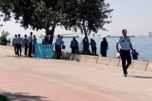 2 g&uuml;nd&uuml;r kayıp olan adamın cesedi denizden &ccedil;ıktı