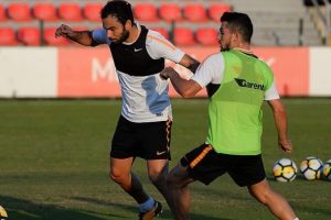 Galatasaray'da yeni sezon hazırlıkları s&uuml;r&uuml;yor