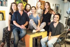 Suriyeli sanatçılar Türkiye'den Avrupa'ya satıyor