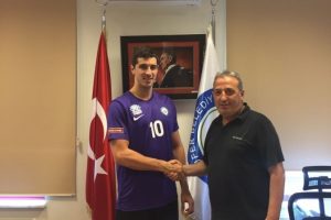 Bursa Nil&uuml;fer Belediyespor lige iddialı hazırlanıyor