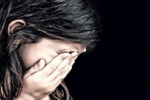 Akılalmaz rapor! &Ccedil;ocuk istismarı 300 bini ge&ccedil;ti