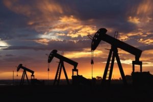 Petrol OPEC sonrası 49 doları zorluyor