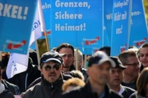 Almanya'da se&ccedil;menlerin ne kararı pop&uuml;list?