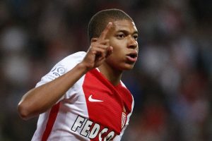 Real Madrid'den Mbappe i&ccedil;in 180 milyon Euro