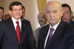 Bah&ccedil;eli ile Davutoğlu arasında T&uuml;rkeş gerilimi