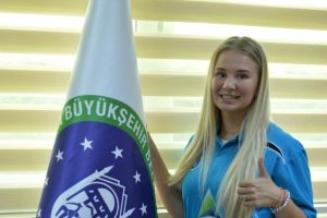 Bursa B&uuml;y&uuml;kşehir Belediyespor Kul&uuml;b&uuml;'ne Rus transfer