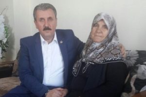 BBP lideri Destici'nin annesi yoğun bakımda