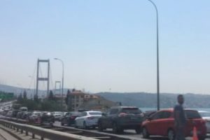 15 Temmuz Şehitler K&ouml;pr&uuml;s&uuml;'nde trafik yoğunluğu