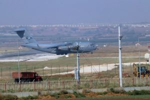 İncirlik Hava &Uuml;ss&uuml;'nde askeri hava hareketliliği