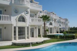 Turizmdeki sıkıntı l&uuml;ks villaları vurdu