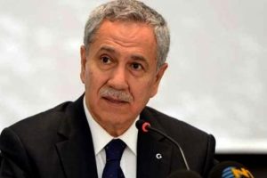 B&uuml;lent Arın&ccedil;'a hakaret davasında yeni gelişme