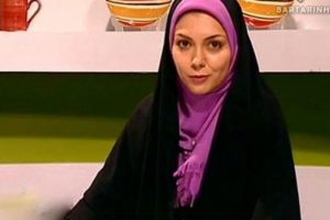 &Uuml;lkeyi karıştıran olay! İranlı spiker bira i&ccedil;erken yakalandı
