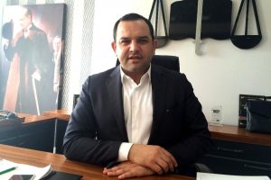 FET&Ouml; davalarını takip eden avukata dolandırıcılık su&ccedil;laması
